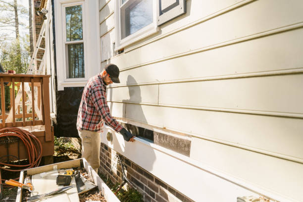 Trusted Emergency Siding Repair service in West Islip, NY - Creative Siding